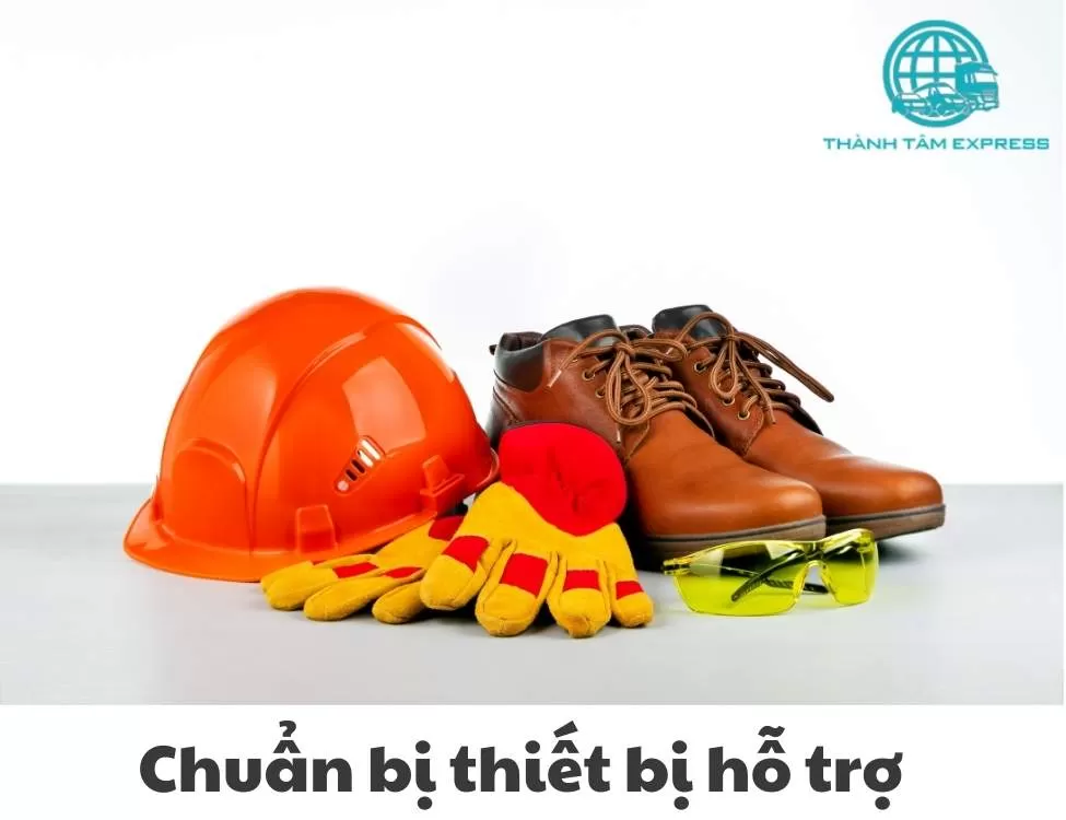 Xe đẩy chuyên dụng hỗ trợ chuyển tủ lạnh lên tầng cao