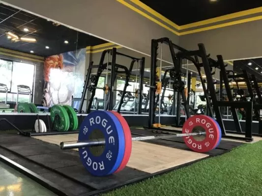 guong kinh phong gym 8