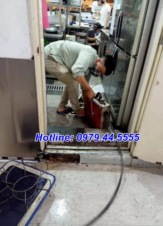 yếu tố ngoại cảnh gây tắc cống