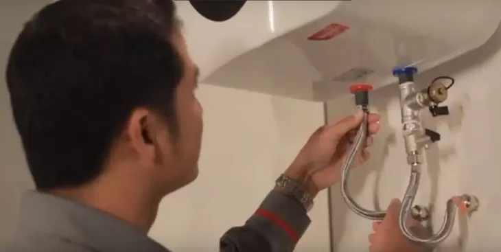 Lắp dây dẫn nước 