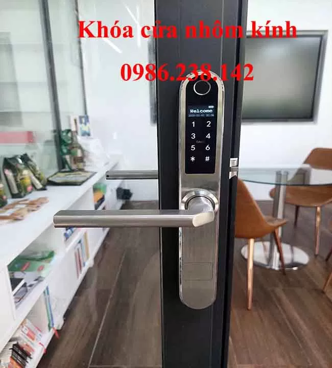 Dịch vụ thay ổ khóa cửa kính cường lực chuyên nghiệp tại Thợ Miền Nam