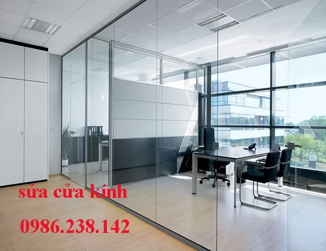 Báo giá sửa cửa kính quận 1
